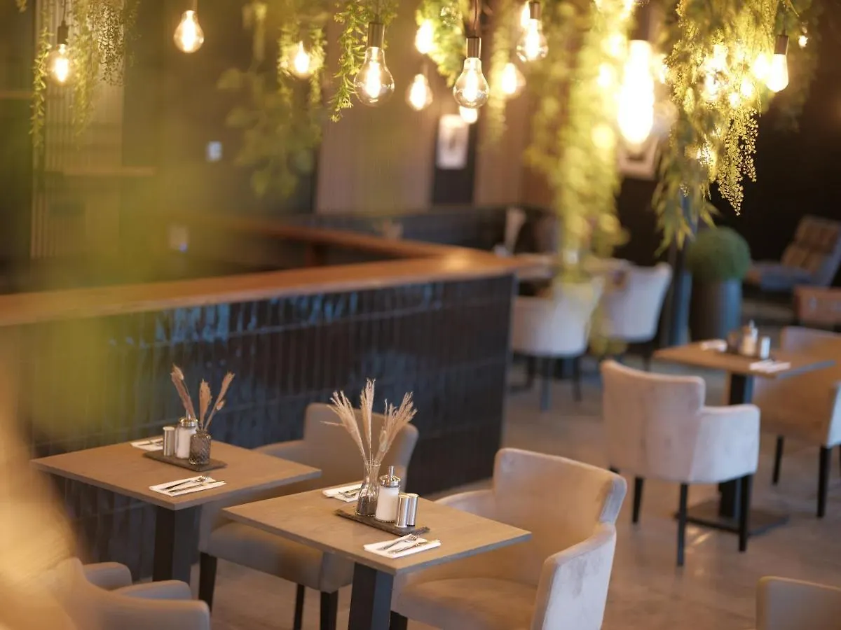The Rooms - Hotel & House Frankfurt am Main Aparthotel