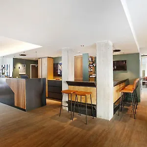 https://hotel-am-jakobsmarkt.com-bavaria.com