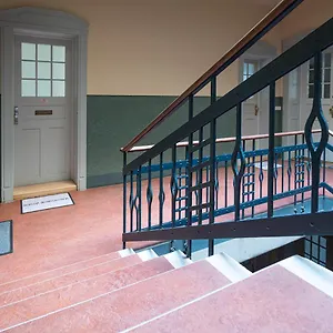 https://schloss-apartments-an-der-uni-klinik.dresdenhotels.net