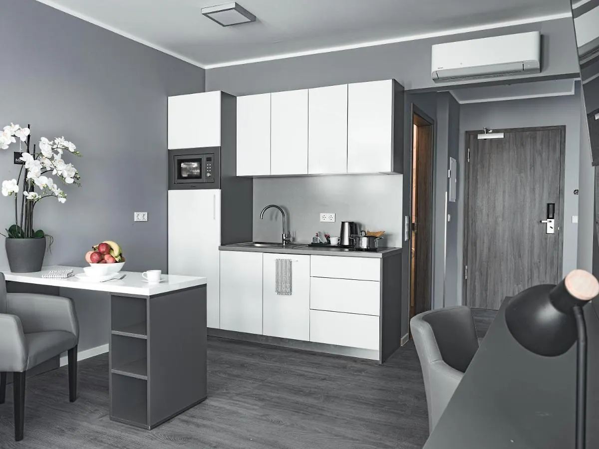 The Rooms - Hotel & House Frankfurt am Main Apart Otel
