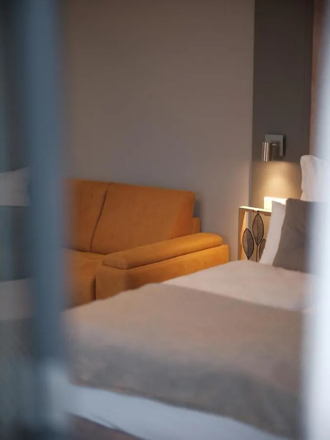 The Rooms - Hotel & House Frankfurt am Main 4*,